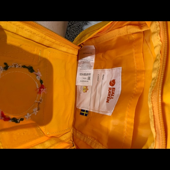 Fjallraven Kanken sling crossbody bag embriodered - Picture 4 of 5